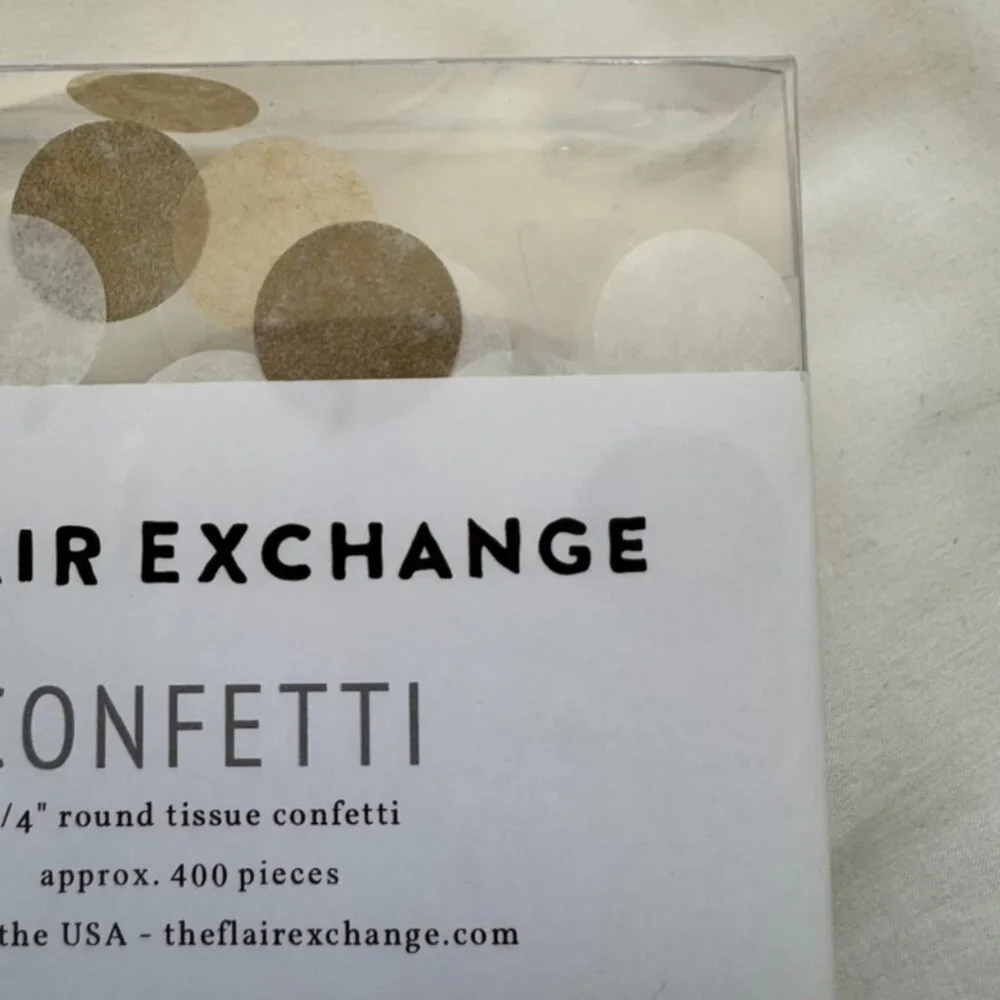 NWT The Flair Exchange Round Gold Confetti 3/4 in. 400 Pieces Gold + Tan + White